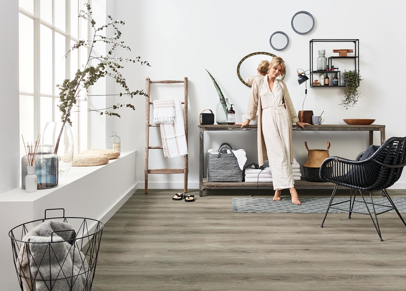 Badezimmer Loft Vinylboden Rigid Eiche Holzoptik Bodenbelag