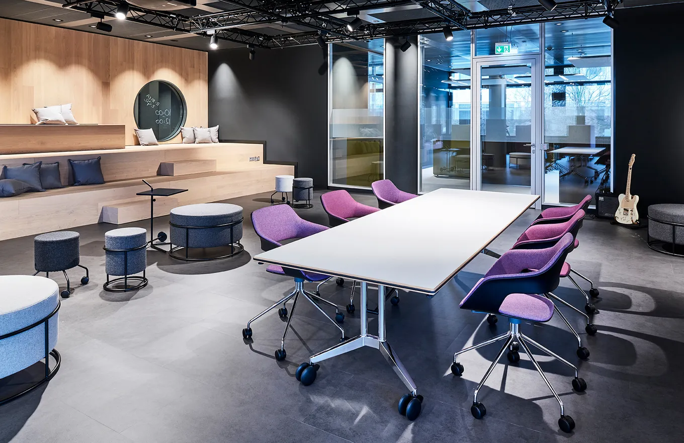 Referenzobjekt Bürogebäude Bodenbelag