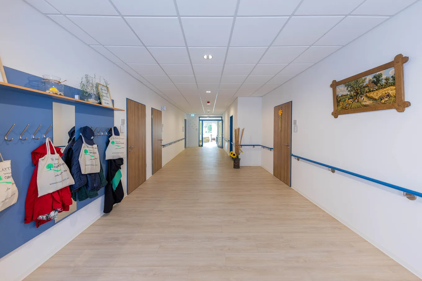 wineo PURLINE Bioboden Kita & Generationenpark Flur Holzoptik Bodenbelag Fußboden